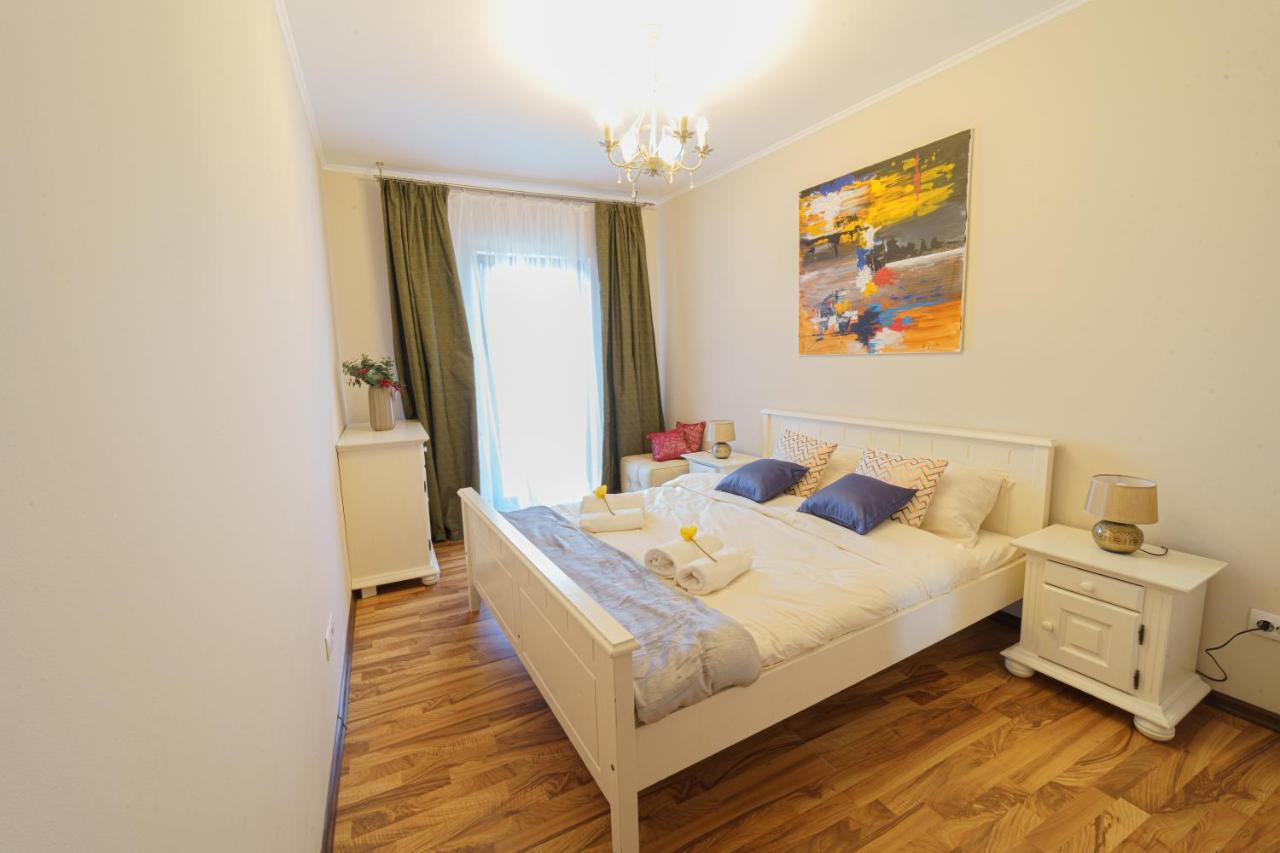 5* Mansion In City Center Клуж-Напока Экстерьер фото