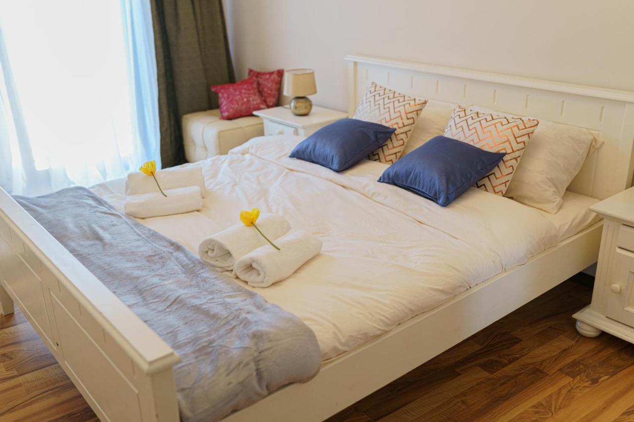 5* Mansion In City Center Клуж-Напока Экстерьер фото