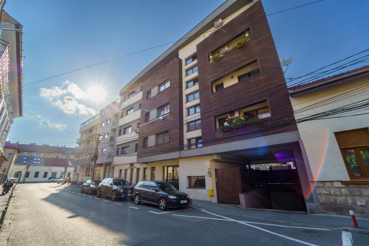 5* Mansion In City Center Клуж-Напока Экстерьер фото