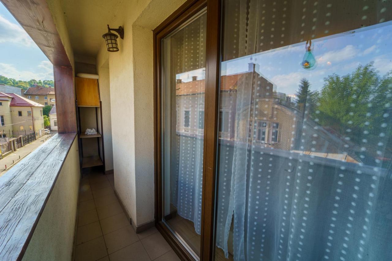 5* Mansion In City Center Клуж-Напока Экстерьер фото