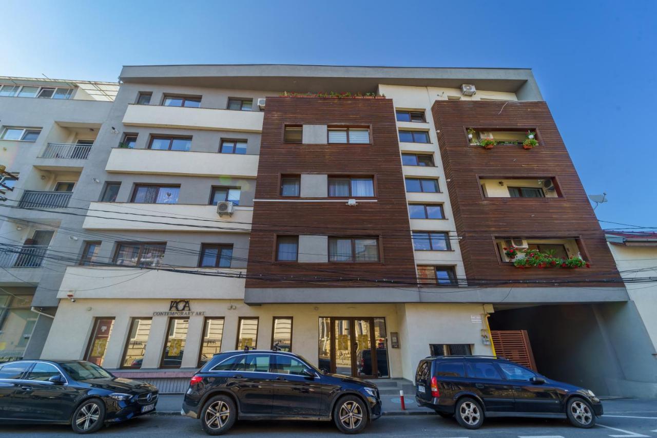 5* Mansion In City Center Клуж-Напока Экстерьер фото