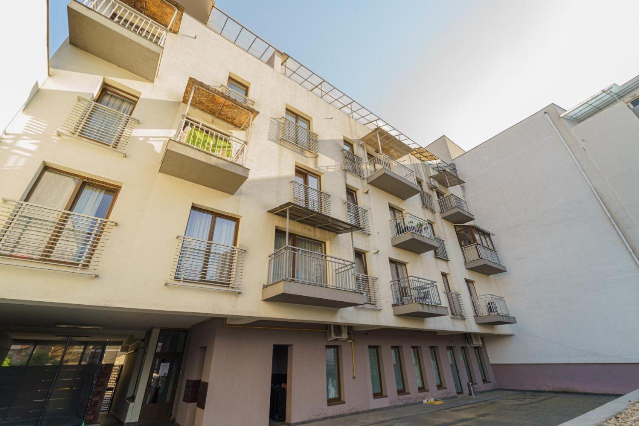 5* Mansion In City Center Клуж-Напока Экстерьер фото